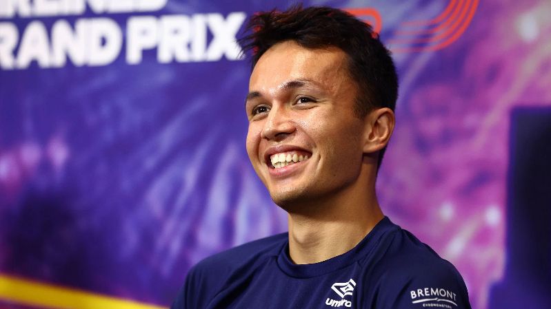Алекс Албон или Ник де Фриз? Кто будет выступать за Williams на Гран-при Сингапура Формулы-1 2022 года