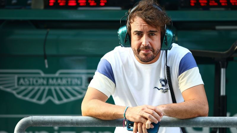 «Мой внутренний аккумулятор быстро разрядился бы» — Фернандо Алонсо утверждает, что стать руководителем команды Формулы-1 крайне маловероятно.