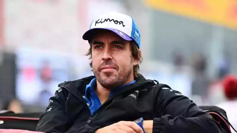 Фернандо Алонсо критикует Alpine за то, что они сделали неправильный выбор на Гран-при Японии Формулы-1 2022 года