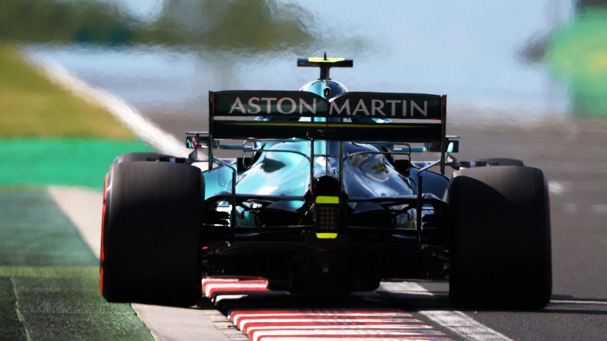 Aston Martin собирается обжаловать дисквалификацию Феттеля на Гран-при Венгрии