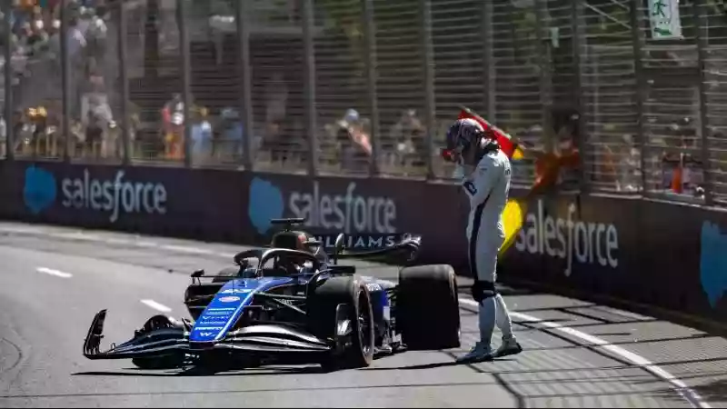 Албон займёт место Сарджента за рулём на оставшейся части уик-энда Гран-при Австралии после аварии в первой практике.