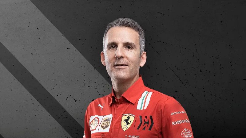 Один из ведущих сотрудников команды «Ferrari» уходит после десяти лет работы в связи с продолжающейся реструктуризацией команды.