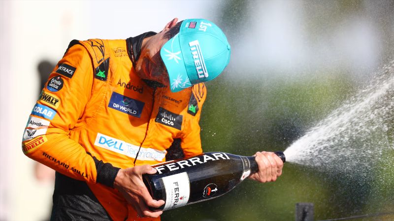 ФАКТЫ И СТАТИСТИКА: Норрис стал 21-м британцем, одержавшим победу в своем 110-м старте за McLaren