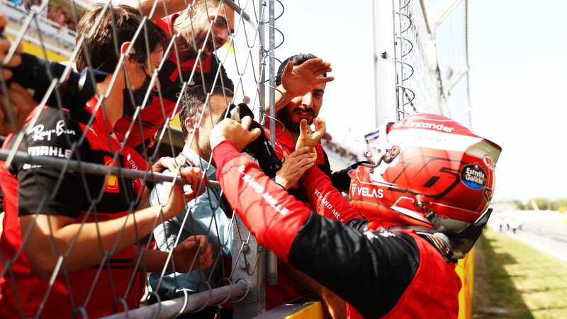 ФАКТЫ И СТАТИСТИКА: Второй поул подряд для Леклера, поскольку Ferrari впервые с 2008 года стартует с P1 в Испании.