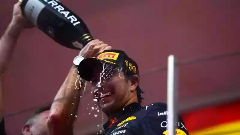 ФАКТЫ И СТАТИСТИКА: Перес становится самым успешным мексиканским гонщиком Формулы-1, а Леклер впервые финиширует дома