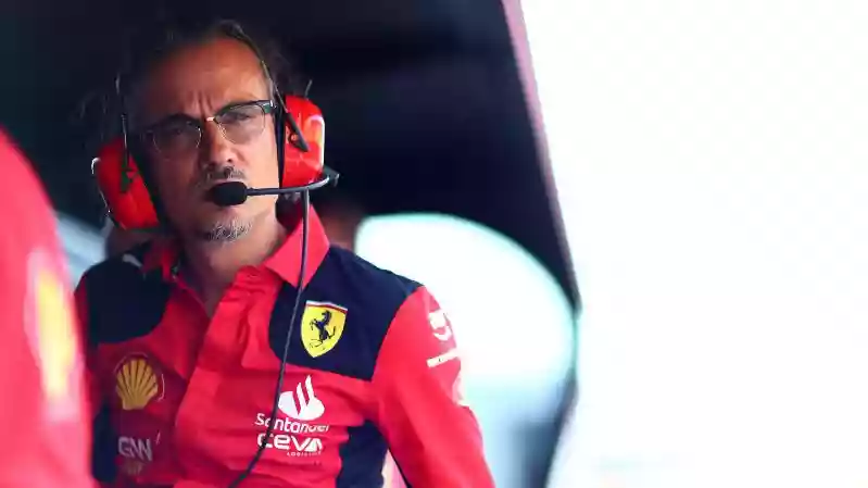 Ferrari подтверждает уход Мекиса, а Йоверно займет пост спортивного директора.