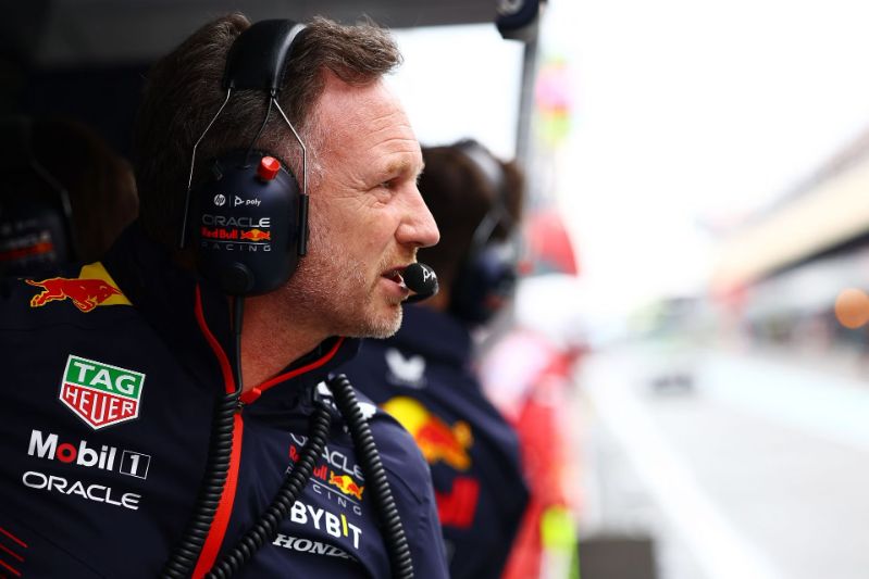 «Теперь, когда ты не в машине, ты рад критиковать всех пилотов», — босс Red Bull Кристиан Хорнер отвечает на критику Нико Росберга в адрес Серхио Переса