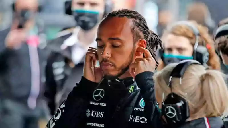 «Я должен был доверять своей интуиции» - Хэмилтон рассказывает, почему его разочаровала стратегия Mercedes в Гран-при Турции.