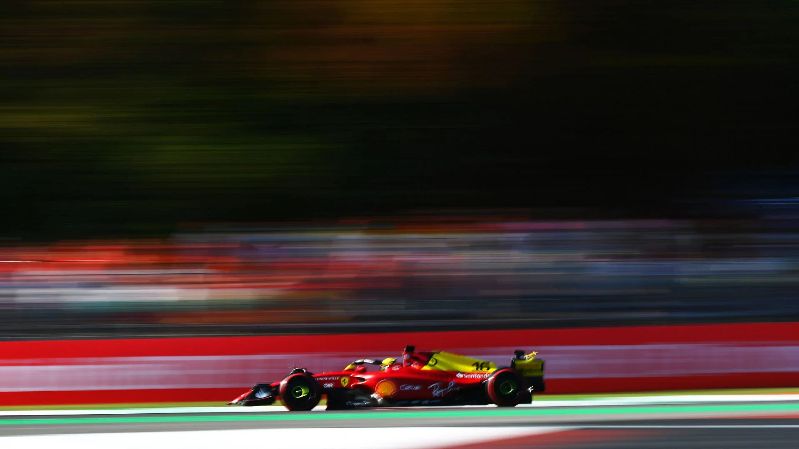 «Я надеюсь, что мы сможем сделать то же самое, что и в 2019 году», - Шарль Леклер из Ferrari полон стремлений повторить подвиг Монцы после завоевания поула на Гран-при Италии в Формуле-1.