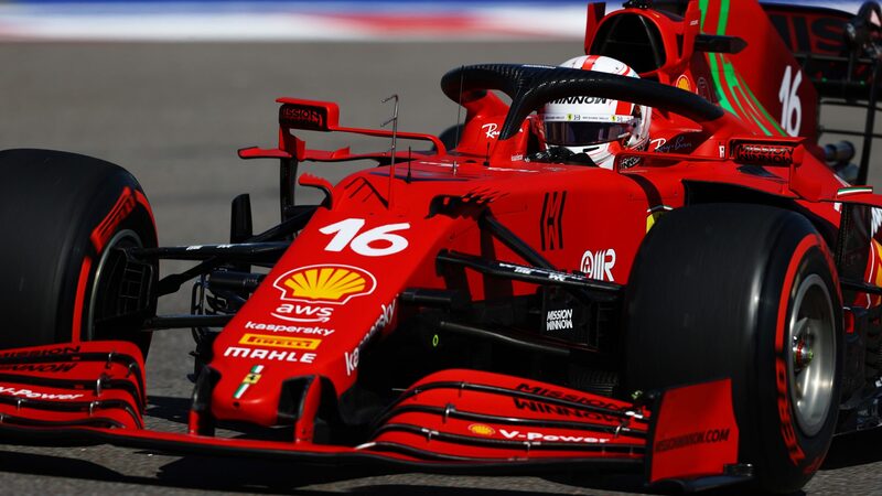 Леклерк говорит, что новый силовой агрегат Ferrari отлично себя показал.