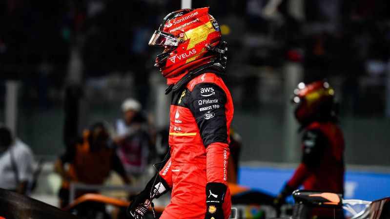 «Ferrari слишком плохо использовали обновления в сезоне Формулы-1 2022 года», — жалуется Шарль Леклер.
