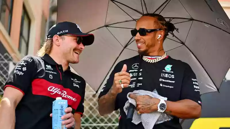 «Льюис всегда хотел оставить Валттери», — эксперт Формулы-1 утверждает, что Льюис Хэмилтон не хотел, чтобы Джордж Рассел был партнером по команде в Mercedes