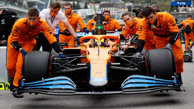 McLaren не смогла собрать команду, - говорит Зайдл, после того как Норрис упустил победу в Сочи.