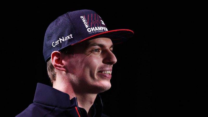 Макс Ферстаппен возглавил список 10 лучших пилотов Формулы-1 в сезоне 2021 года