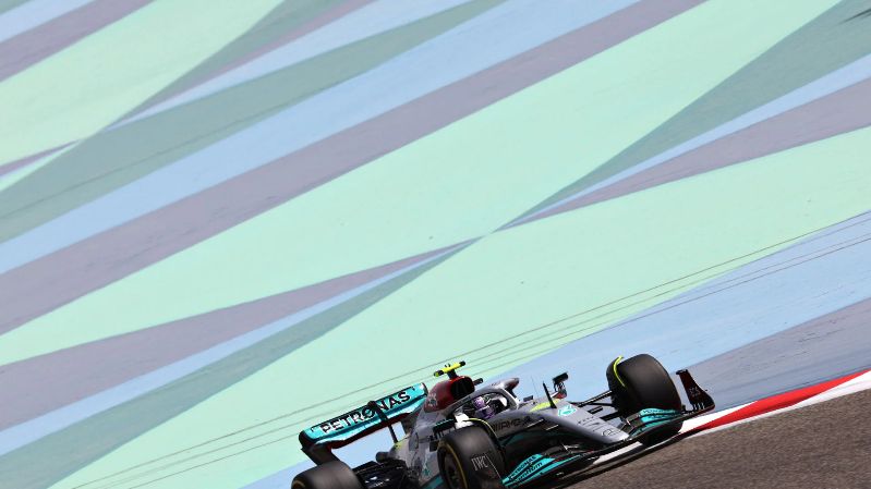«Мы немного отстаем» — технический директор Mercedes говорит о прогрессе команды после предсезонных тестов F1