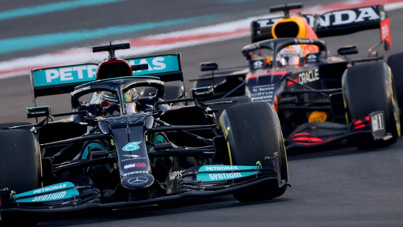 Mercedes выглядит очень конкурентоспособным, говорит Red Bull.