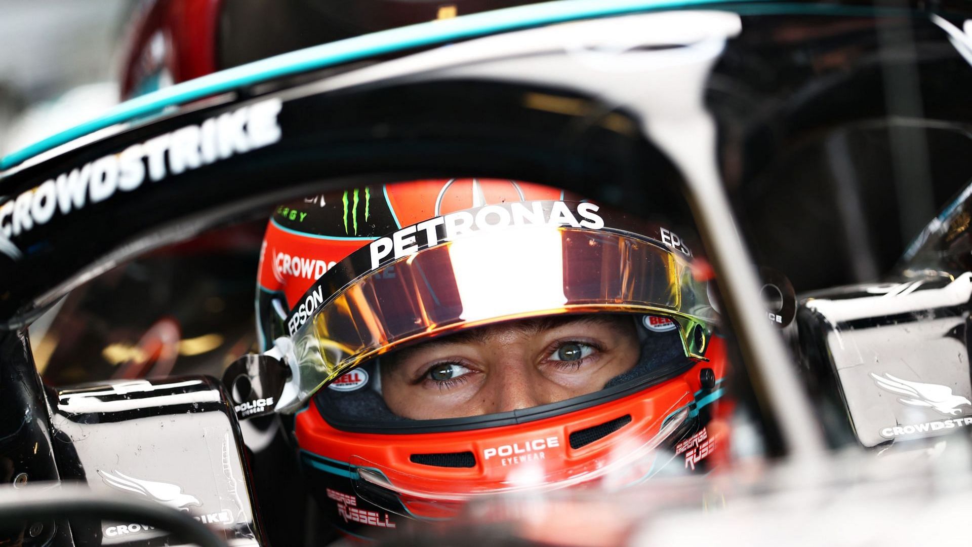 Сообщается, что Mercedes внесет изменения в руль Джорджа Рассела в сезоне F1 2022