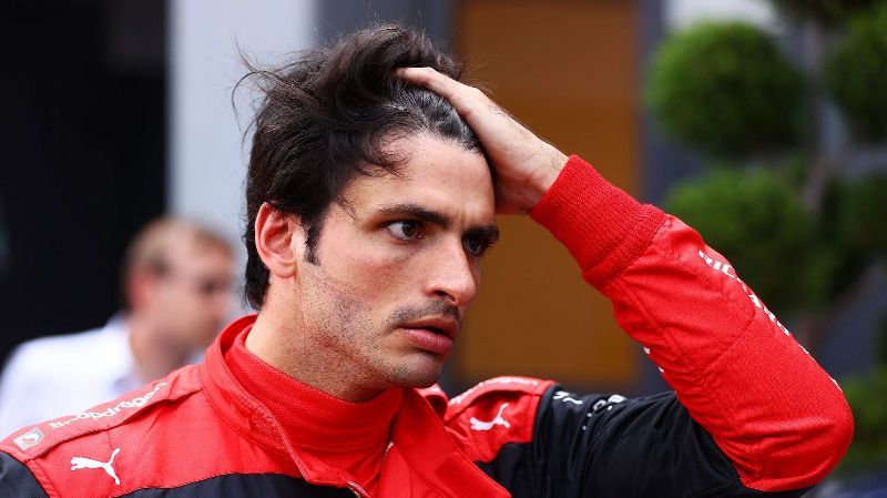 «Определенно, это не лучшее чувство», - несмотря на разочарование в «Ferrari», Карлос Сайнс нацелен на победу в чемпионате Формулы-1 2024 года в своем последнем сезоне со «Scuderia».