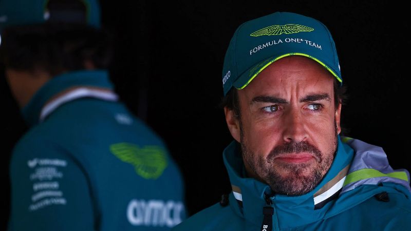 «Я действительно считаю, что Формула-1 совершает очень серьёзную ошибку», - подписание Фернандо Алонсо продления контракта с Aston Martin вызывает беспокойство у бывшего руководителя команды.