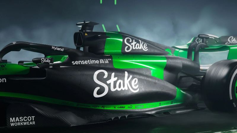 Спонсорство компании Stake вызывает юридические сложности для команды «Sauber F1»