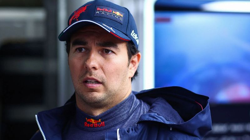 «Отличный день для нашей команды» - Серхио Перес занял второе место в Сузуке и радуется победе Макса Ферстаппена в Формуле-1 в 2022 году