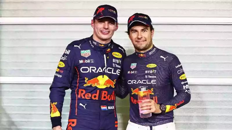 «Мы хорошо сработались как команда» — Серхио Перес хвалит Макса Ферстаппена за то, что Red Bull заняла первый ряд на Гран-при Абу-Даби.