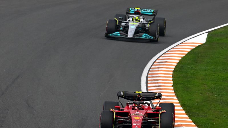 «Они не учатся на ошибках», - у Ferrari нет шансов выиграть Гран-при Италии, утверждает бывший гонщик Формулы-1