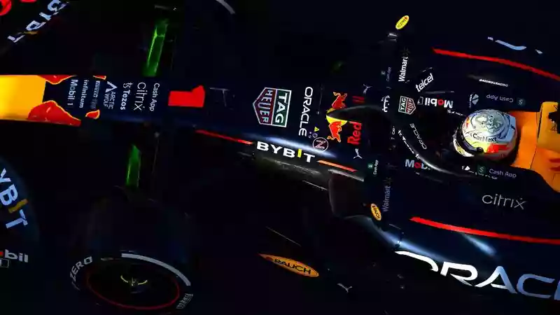 Red Bull ожидает борьбу с Ferrari за поул после равного выступления на пятничной тренировке