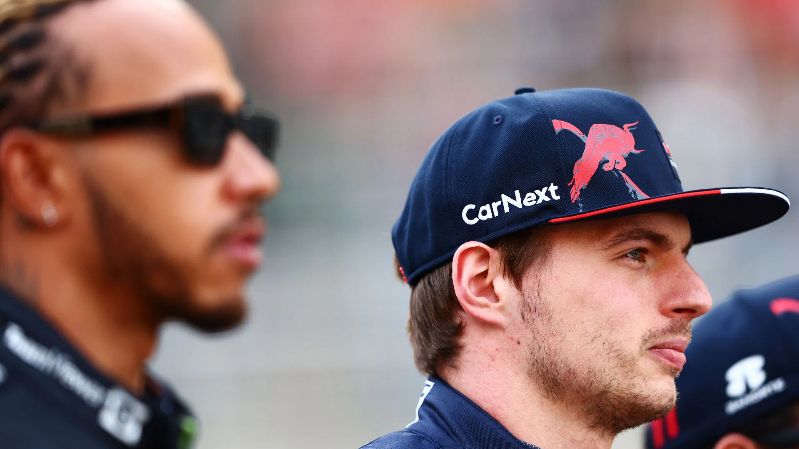 Бывший гонщик считает, что перематывать чемпионат Формулы-1 даже после того, как Red Bull признан виновным в нарушении лимита затрат, не правильно