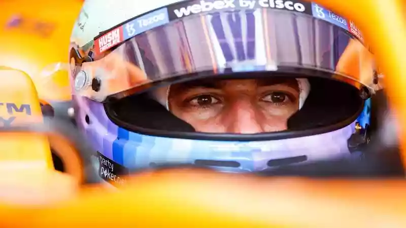 Даниэль Риккардо подробно рассказал, где автомобиль McLaren F1 испытывает наибольшие трудности