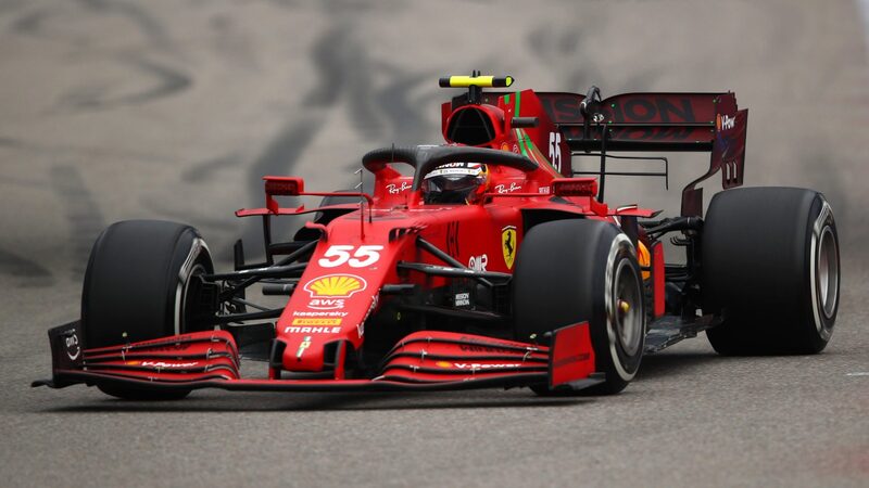 Сайнс выйдет на старт Гран-при Турции с задней стороны сетки после того, как получит новый силовой агрегат Ferrari