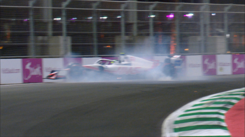 Шумахер выбыл из Гран-при Саудовской Аравии после аварии в квалификации