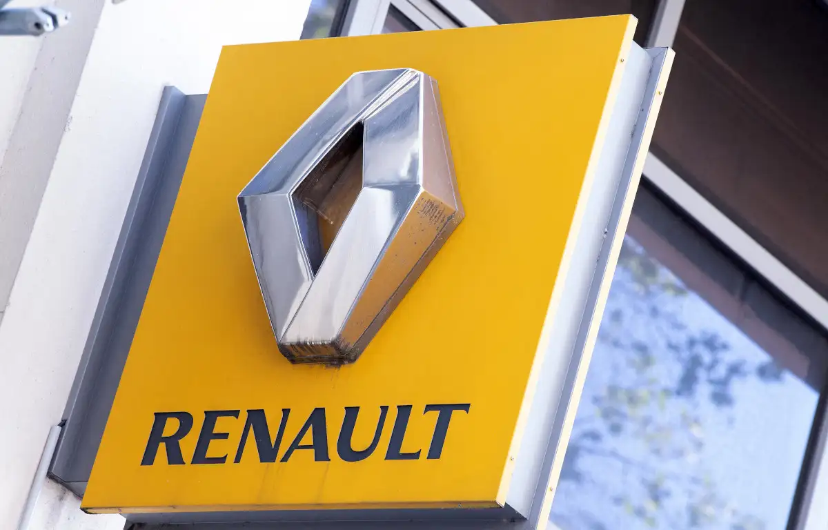 Уходящий руководитель Alpine раскритиковал Renault