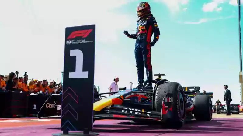 Ферстаппен очень горд одержать невероятную 50-ю победу в Формуле-1, несмотря на проблемы с тормозами на Гран-при США
