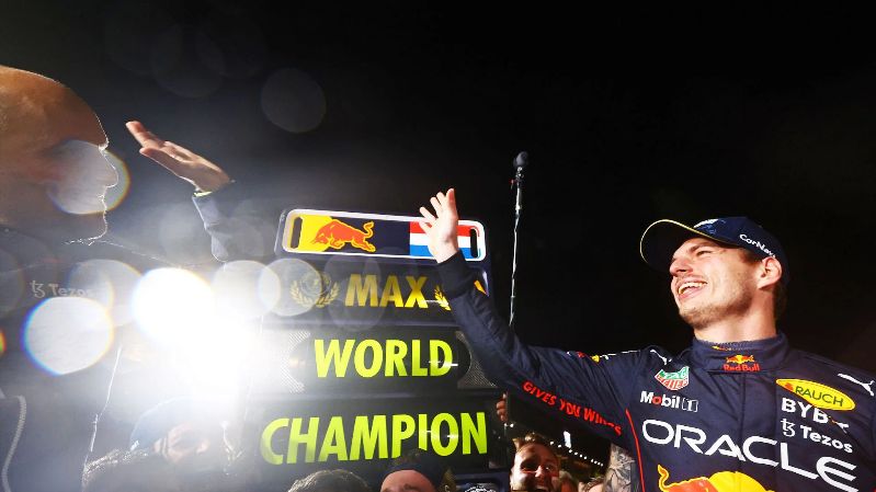 «Макс Ферстаппен стал бы чемпионом мира, даже если бы выступал на Ferrari», - утверждает бывший гонщик Формулы-1