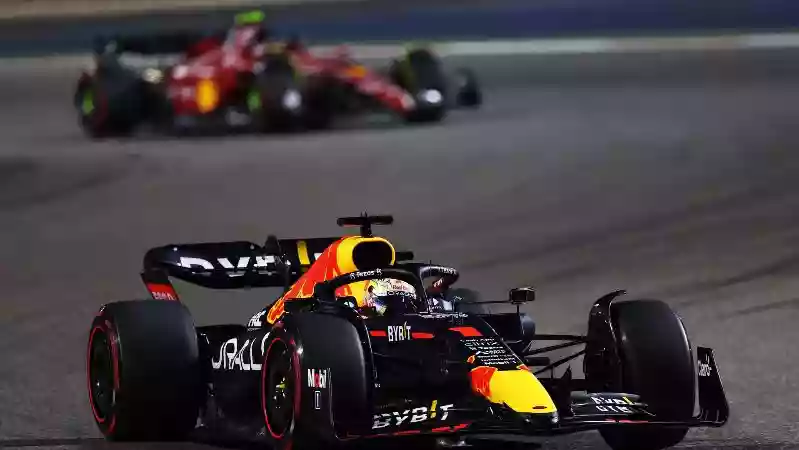 Red Bull подтверждает, что Максу Ферстаппену сказали воздерживаться на Гран-при Ф1 Бахрейна 2022 года.