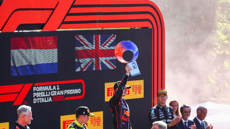 «Макс Ферстаппен будет праздновать свой второй чемпионат мира в Сингапуре или Японии», - утверждает 2-кратный чемпион Формулы-1