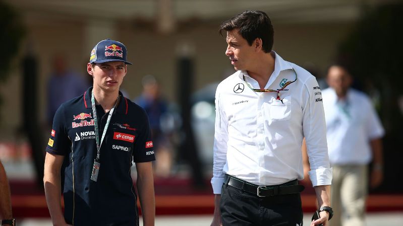 «Это неприемлемо», - босс Mercedes осуждает свистки в адрес Макса Ферстаппена на Гран-при США.