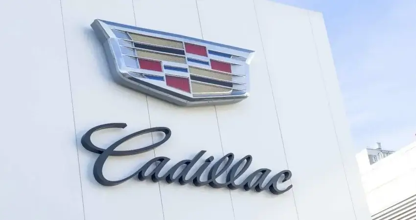 Витантонио Льюцци претендует на место в Cadillac F1