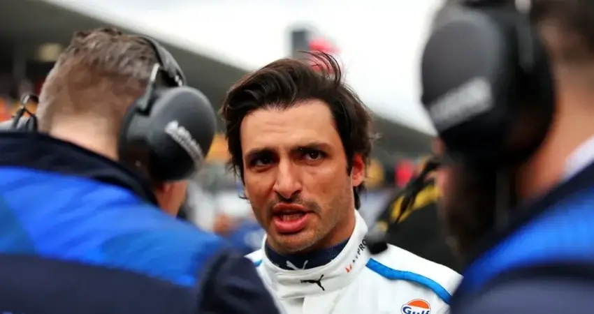 FIA вынесла наказание Сайнсу