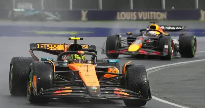 Норрис признает: болид Red Bull RB21 "чертовски хорош"
