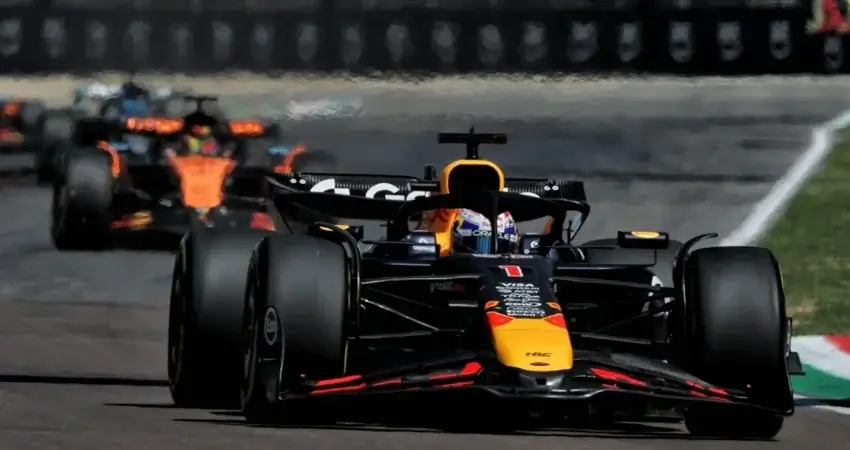 Андреа Стелла шокирован темпом Red Bull