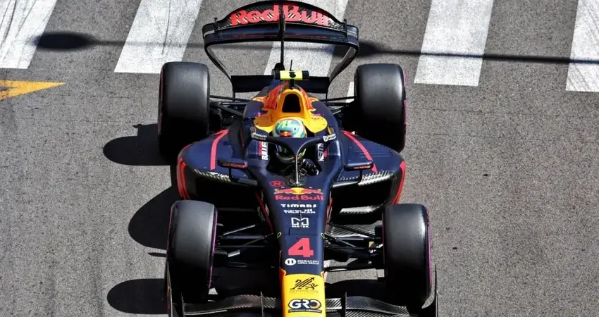 Арвид Линдблад дебютирует в Формуле-1 с Red Bull