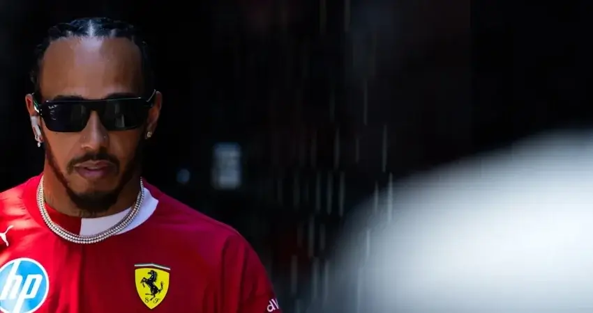 Льюис Хэмилтон: Надежды на победы с Ferrari откладываются