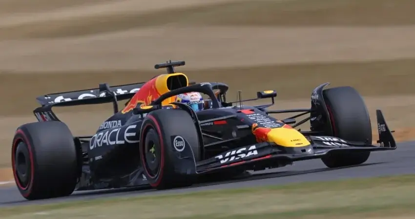 Ферстаппен разочарован выступлением Red Bull на Сильверстоуне