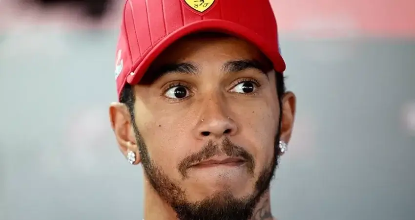 Льюис Хэмилтон предлагает Ferrari заменить его после неудачи в квалификации Гран-при Венгрии
