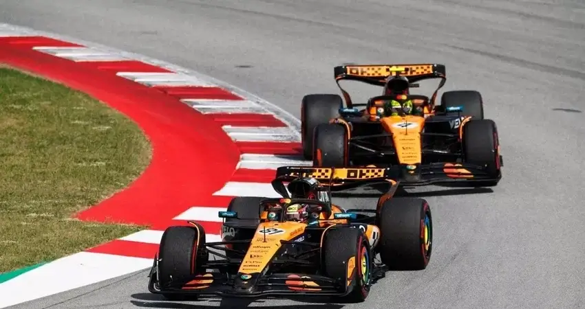 McLaren близка к титулу в Баку