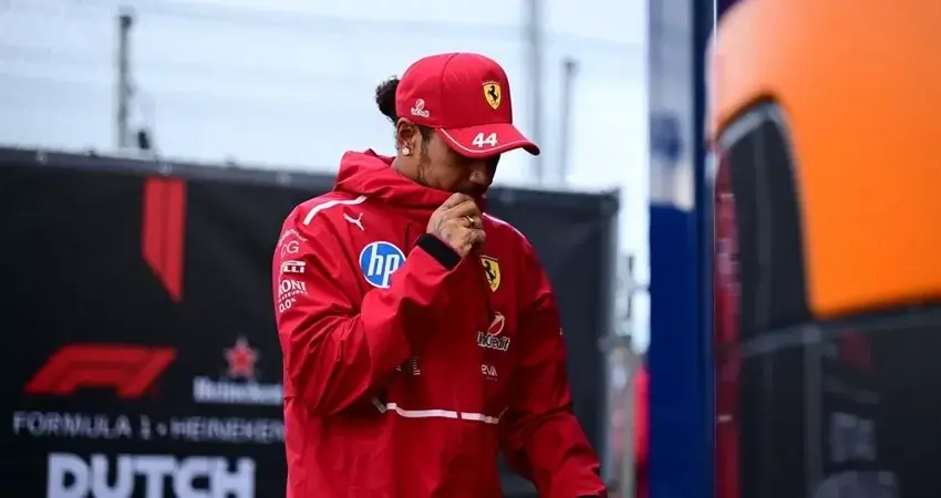 Тото Вольфф защищает Хэмилтона от самокритики в Ferrari
