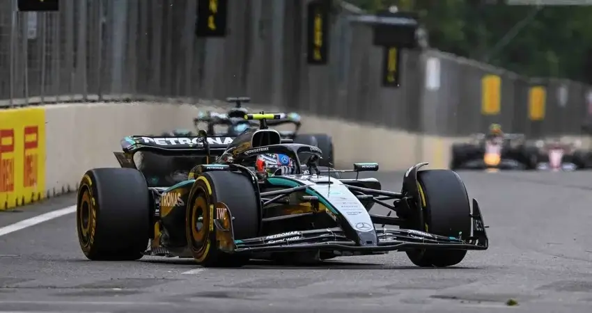 Радиопереговоры. Почему Mercedes не пустили Расселла впереди Антонелли