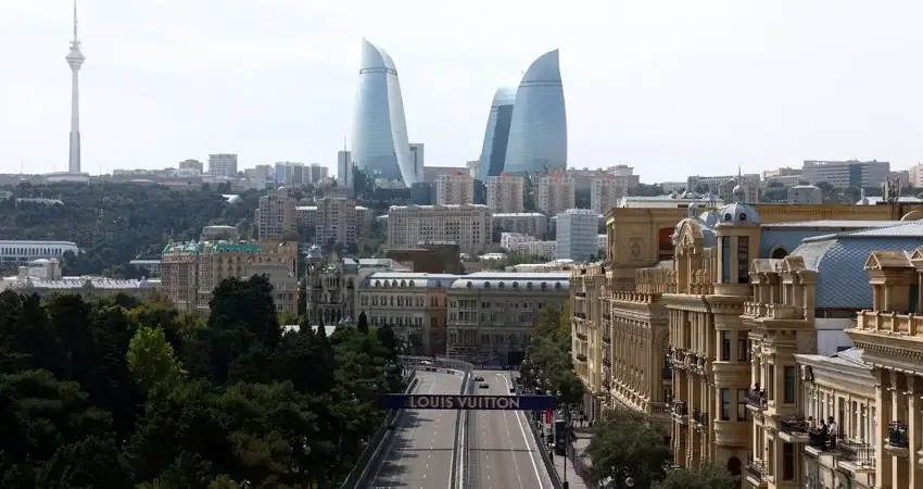 Формула 1 остается в Баку до 2030 года